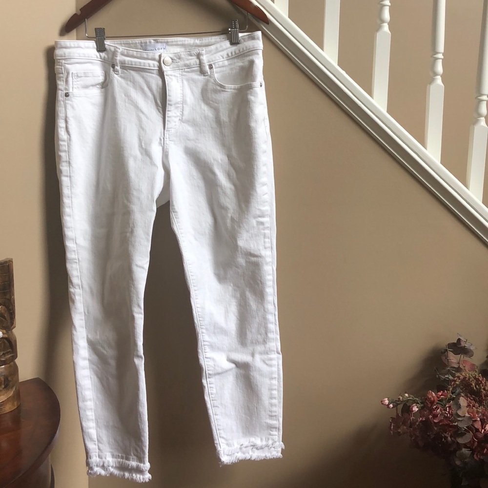 Loft White Skinny Jeans w/ Ankle Detail